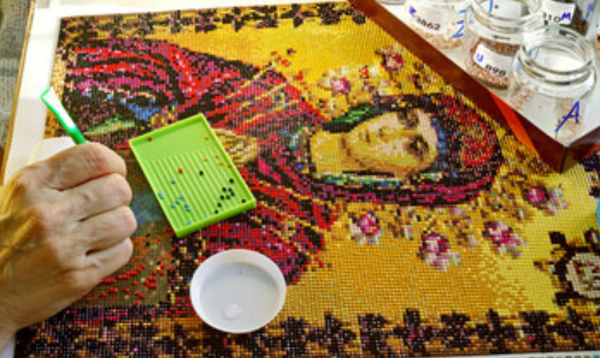 How to Do Diamond Paintings An Absolute Beginner's Guide