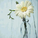 Load image into Gallery viewer, Solitary Flower | Diamond Painting
